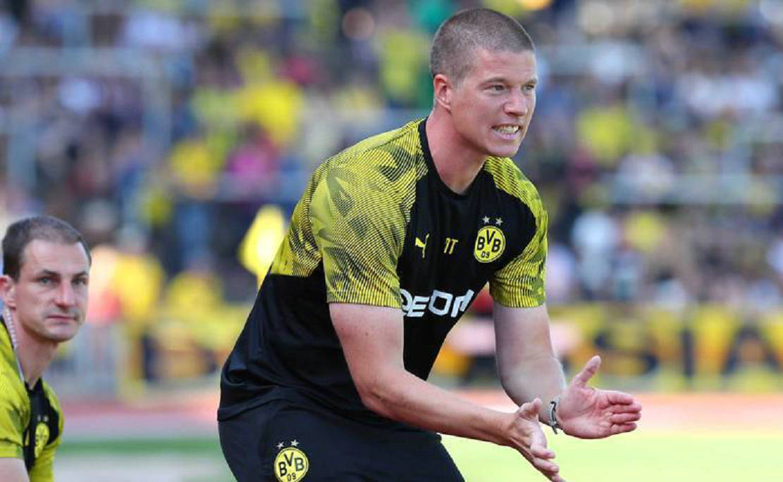 关于上海申花训练开放日；今夜强势反弹引欢呼；德甲在即；心理建设被强调的信息